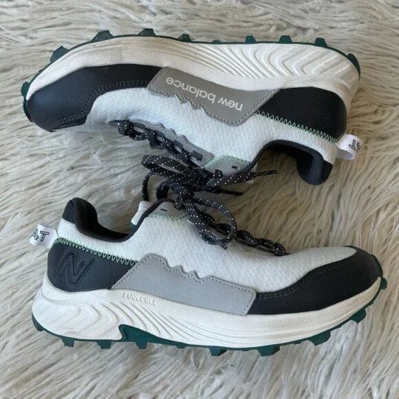 New Balance FuelCell 2190 Paper White Blacktop Vintage Tea Hiking Sneakers I 8.5 - Picture 4 of 7